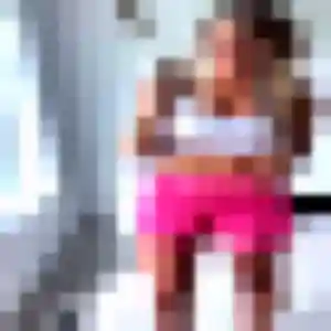 plan cul à Acigné : profil de Geneve, 40 ans - sans engagement