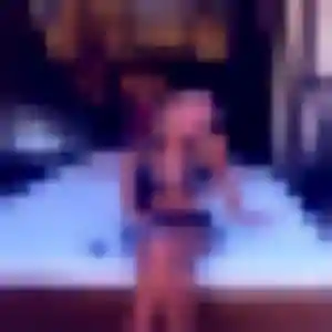 Elena, 44 ans, dispo pour plan cul à Agde