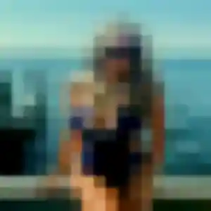 Photo de Anne-Charlotte à Aigues-Mortes (37 ans) - plan cul anonyme