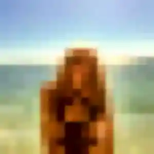 Photo exclusive de Hajar, 42 ans à Aire-sur-l'Adour - plan discret