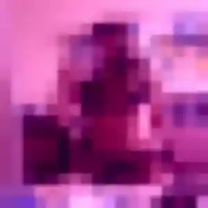 Adelaide (20 ans) à Albert propose un plan cul maintenant