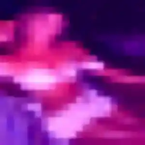 Laura (20 ans) à Algrange attend un plan cul aujourd'hui