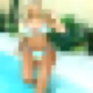 Photo sexy de Penelope, 20 ans à Allauch - rencontre coquine