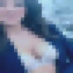 Alexandra, 24 ans, disponible à Ambarès-et-Lagrave pour une rencontre coquine