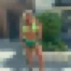 Salima (41 ans) à Ambert attend une rencontre aujourd'hui