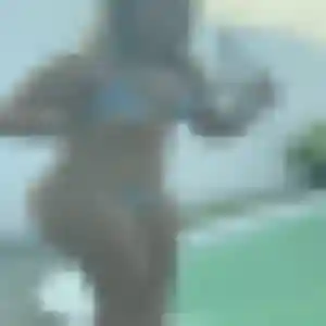 plan cul à Andernos-les-Bains : photo de Rym, 24 ans - accès libre