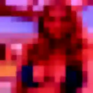 Charline (20 ans) à Arras attend un plan cul ce soir