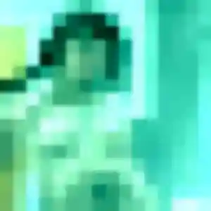 Dounia, 19 ans, connectée à Aubière pour un plan cul