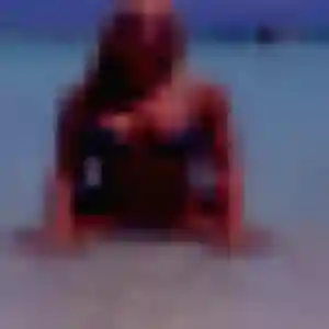 Anne-Charlotte de Audruicq, 22 ans - plan cul sans prise de tête