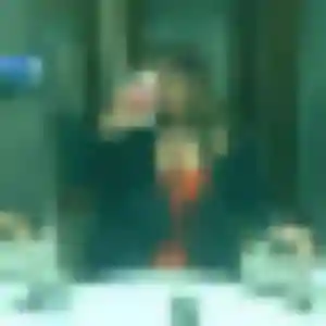 Rencontre Dina, 34 ans à Auvers-sur-Oise en privé