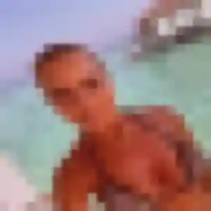 Josephine (37 ans) à Bandol cherche une rencontre aujourd'hui