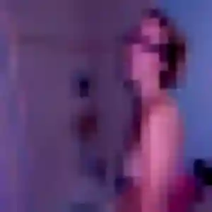 Rencontre Lina, 44 ans à Beaumont-sur-Oise en privé