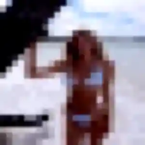 Vanessa de Bellegarde, 26 ans - plan cul en toute liberté