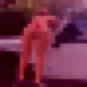 Laetitia (19 ans) à Belleville-en-Beaujolais attend un plan cul aujourd'hui