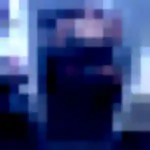 Louise de Billy-Montigny, 27 ans - plan cul discret