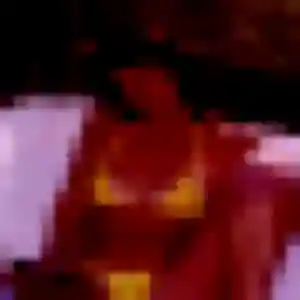 Charmante Coralie, 20 ans à Bonneville - voir sa photo