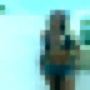 Christelle, 31 ans, connectée à Bordeaux pour un plan cul