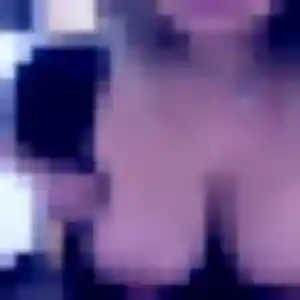 Jihane (21 ans) à Briec cherche une rencontre rapidement