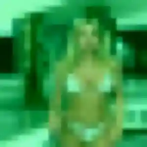 plan cul à Brunstatt-Didenheim : profil de Jeanne, 32 ans - accès libre