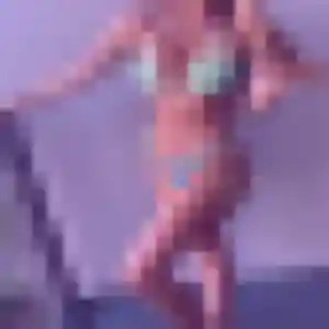 Photo privée de Clarisse, 37 ans à Caen - plan discret