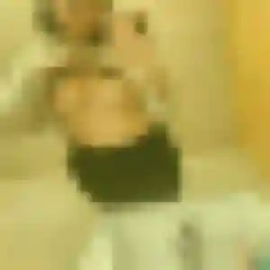 Charmante Manon, 21 ans à Calvi - voir sa photo