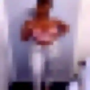 Photo de Vinciane à Carrières-sous-Poissy (42 ans) - plan cul sans inscription