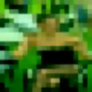 Eleonore, 24 ans, connectée à Carros pour un plan cul