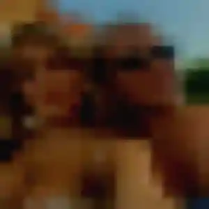 Rejoins Salima, 19 ans à Céret en privé