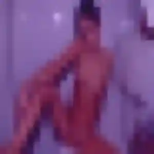 plan cul à Ceyrat : profil de Anne-Sophie, 45 ans - accès libre