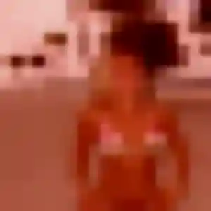 Agnes, 29 ans, en ligne à Champagnole pour un plan cul