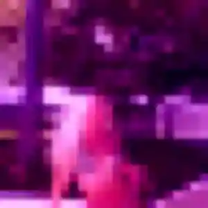 Isabelle, 19 ans, disponible à Charenton-le-Pont pour un plan cul