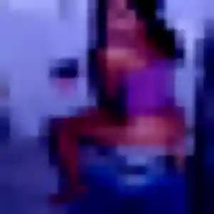 Aurore, 40 ans, en ligne à Charleville-Mézières pour une rencontre coquine