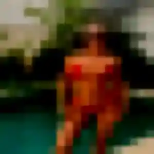 Photo de Solange à Chartres-de-Bretagne (40 ans) - plan cul anonyme