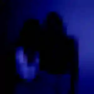 Découvre Leila, 35 ans à Châteaulin gratuitement