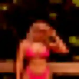 Meriem, 38 ans, en ligne à Châteauneuf-sur-Loire pour une rencontre coquine