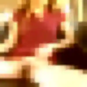 Charmante Ophelie, 27 ans à Châteauneuf-sur-Loire - voir sa photo