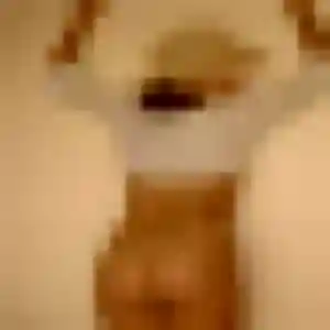 Photo de Fanny à Chazelles-sur-Lyon (30 ans) - plan cul discret