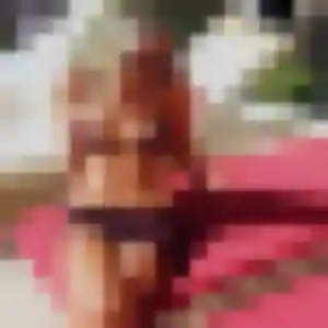 Fanny, 23 ans, dispo pour plan cul à Chinon