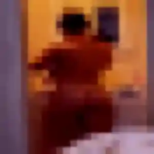 Dina de Choisy-le-Roi, 19 ans - plan cul en toute liberté