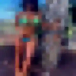 Azalee, femme de 35 ans cherche plan cul à Claix