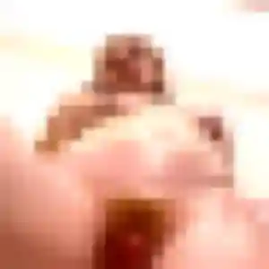 Ninon (31 ans) à Clamart attend un plan cul maintenant