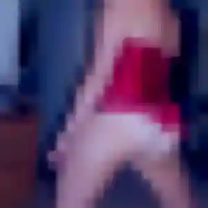 Lea de Clapiers, 27 ans - plan cul en toute liberté