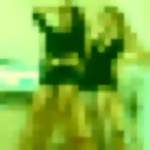 Charmante Tessa, 23 ans à Cognac - voir sa photo