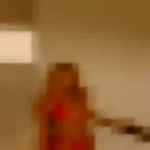 Découvre Ariane, 23 ans à Comines gratuitement