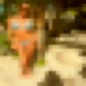 Charmante Delia, 29 ans à Comines - découvrir son profil