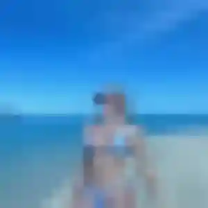 Contacte Nora, 24 ans à Cormeilles-en-Parisis en privé