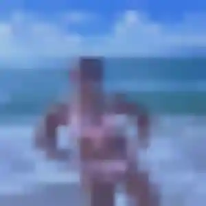 Photo sexy de Emmanuelle, 28 ans à Cormelles-le-Royal - plan discret