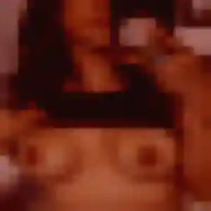 Violette, femme de 31 ans propose plan cul à Cormelles-le-Royal