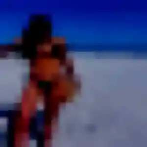 Rencontre Delphine, 22 ans à Courthézon gratuitement