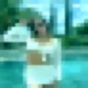 Contacte Elise, 25 ans à Croissy-sur-Seine gratuitement